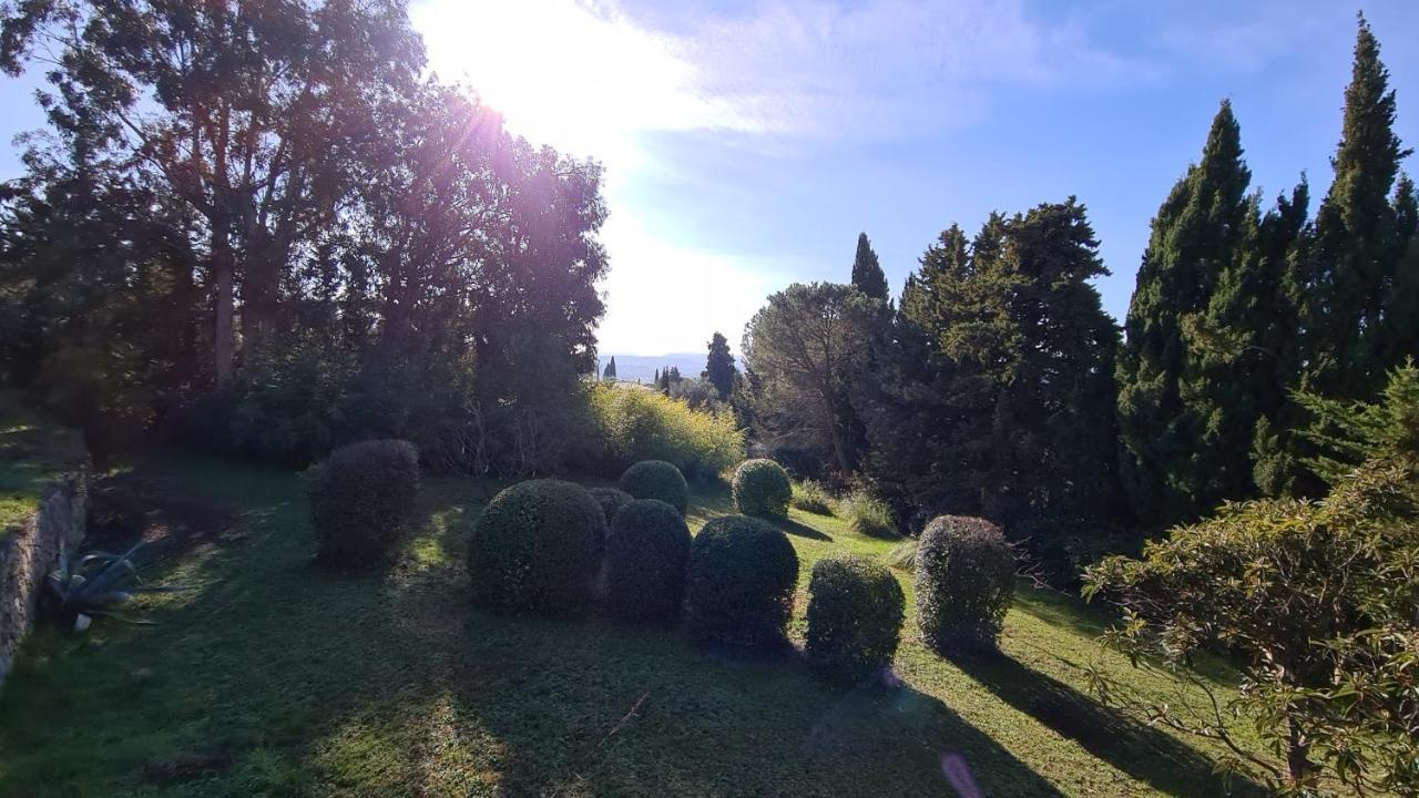 Bed and Breakfast Mas Orfeo Montauroux Exterior foto