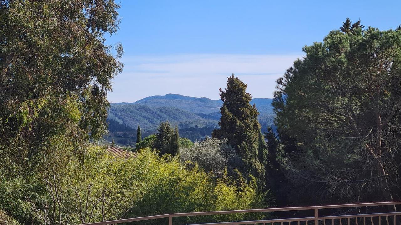 Bed and Breakfast Mas Orfeo Montauroux Exterior foto