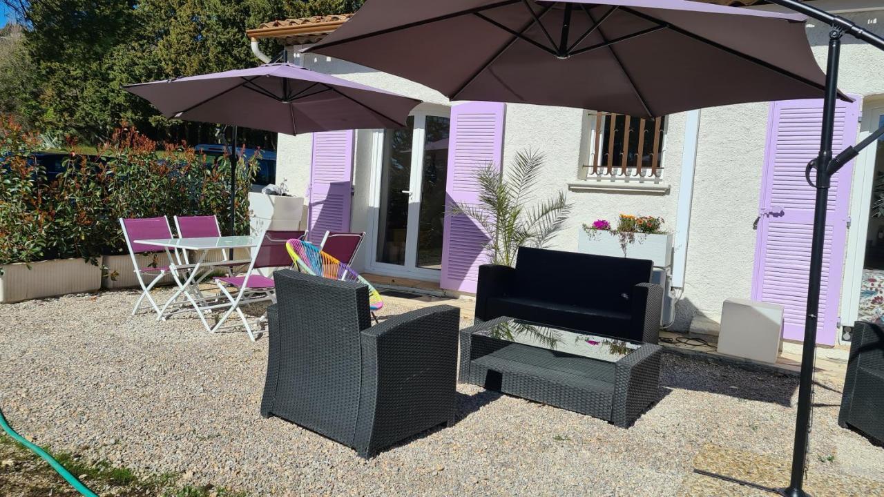 Bed and Breakfast Mas Orfeo Montauroux Exterior foto