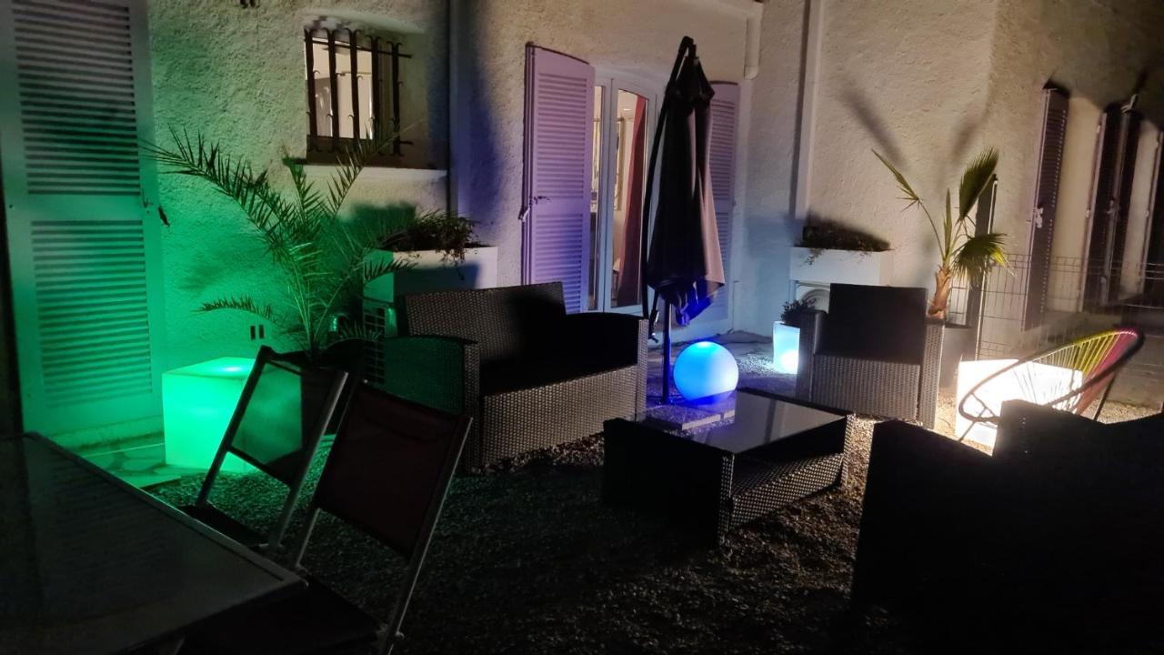 Bed and Breakfast Mas Orfeo Montauroux Exterior foto